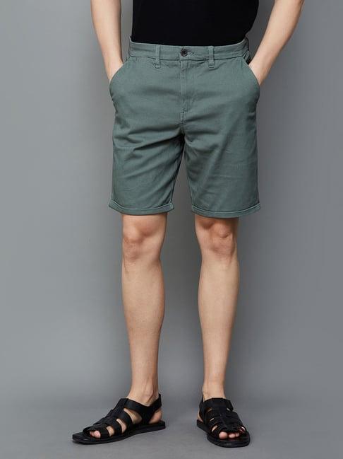 code by lifestyle green regular fit shorts