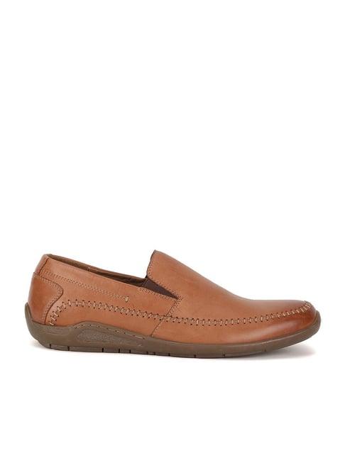 hush puppies by bata men's tan casual slip-ons