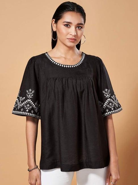 marigold lane black embroidered top