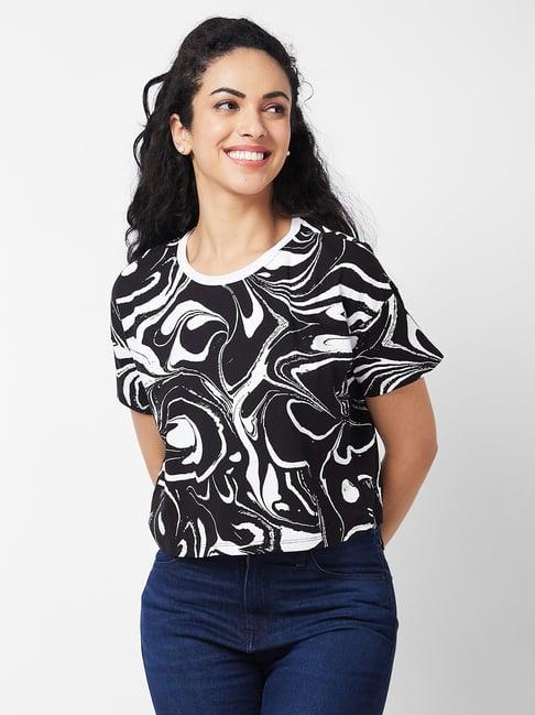 spykar black & white printed crop t-shirt