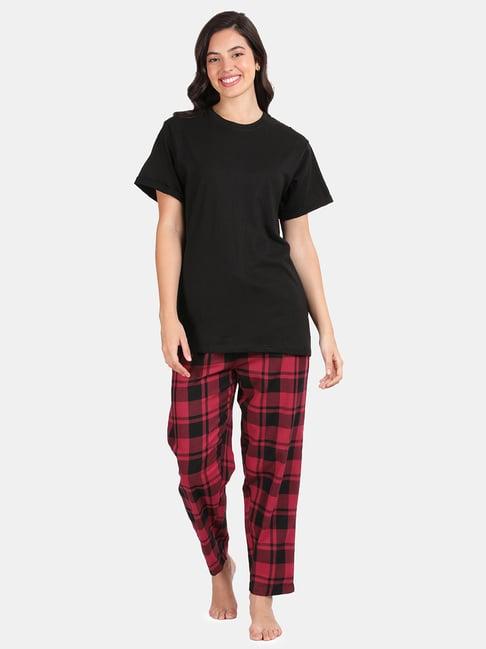 kryptic maroon & black cotton checks t-shirt with pyjamas