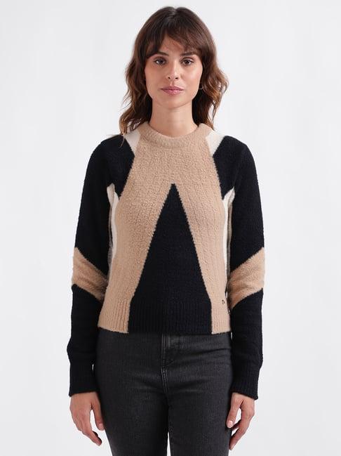 iconic black & beige color-block sweater