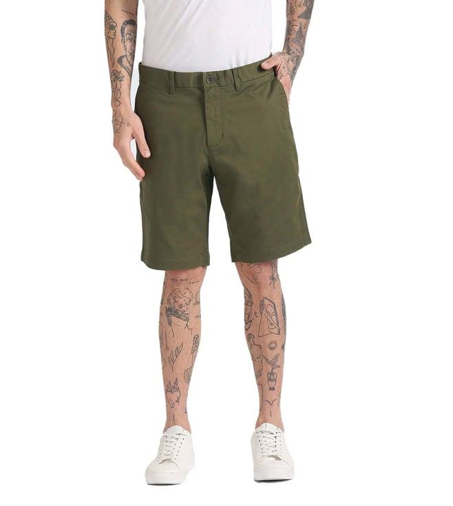 tommy hilfiger army green relaxed fit shorts