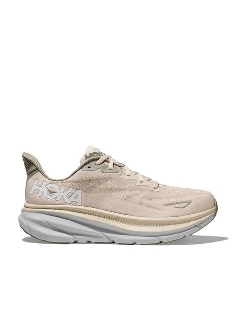 hoka men's m clifton 9 wide oat milk & barley running shoes