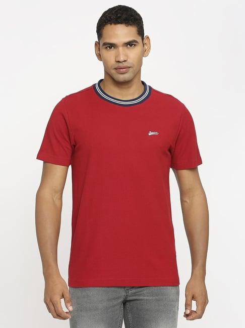 basics red cotton muscle fit t-shirt