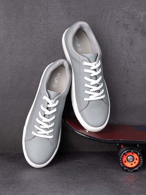 styli men's grey casual sneakers