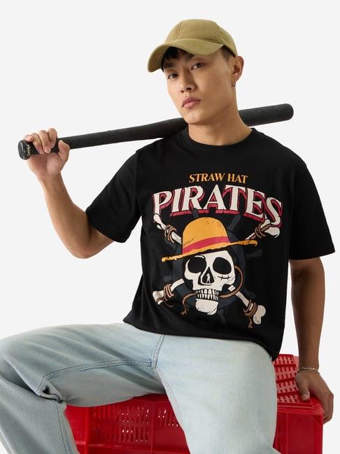 the souled store one piece: straw hat pirates black regular fit t-shirt