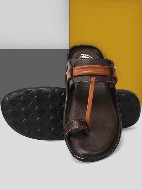 apsis men's brown toe ring sandals