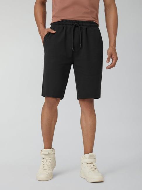 xyxx black regular fit shorts