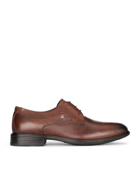 hush puppies by bata men's pierce brown derby shoes