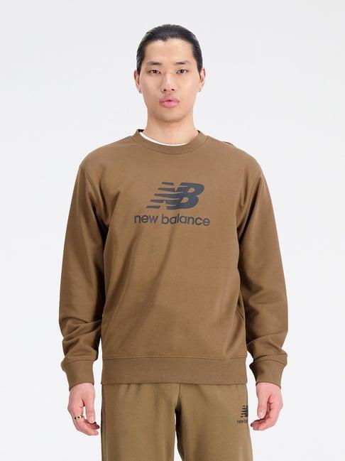 new balance dark earth comfort fit logo print sweatshirt