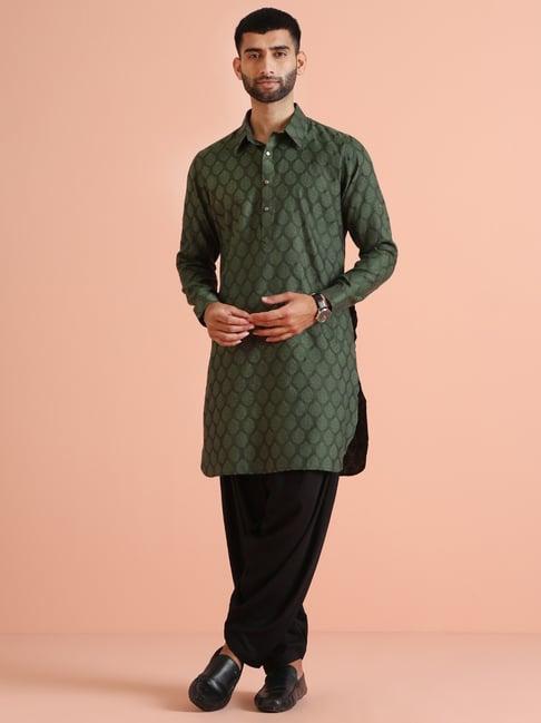 kisah green regular fit self pattern kurta bottom set