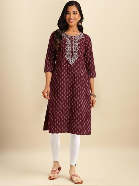 rangita maroon & white embroidered kurti with leggings set