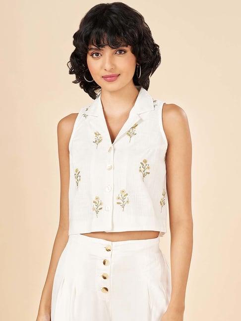 akkriti by pantaloons white embroidered cropped shirt