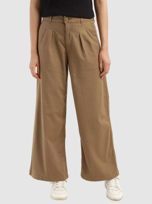 levi's brown relaxed fit trousers