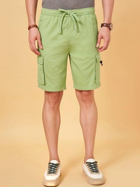 urban ranger by pantaloons sage regular fit cargo shorts