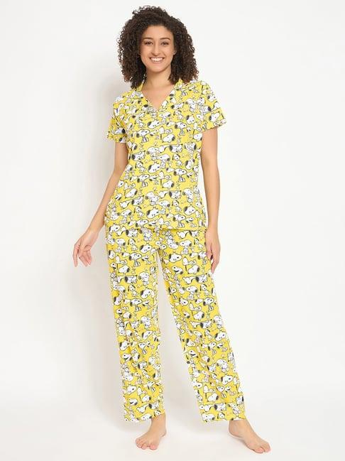 clovia yellow cotton graphic print shirt pyjamas set