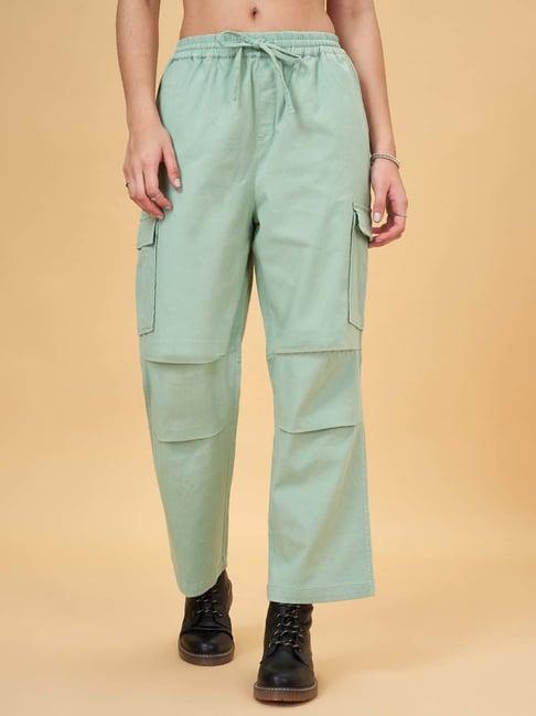 yu by pantaloons green mid rise cargo pants