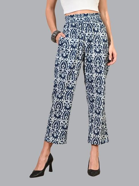 deckedup white & blue cotton printed pants