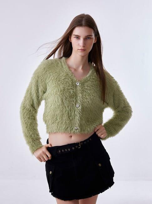 cover story green regular fit sweater