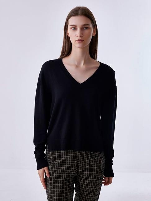 cover story black regular fit sweater