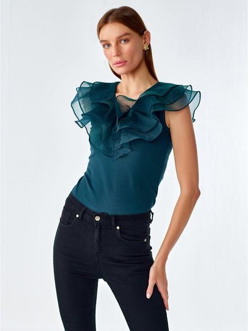 cover story green regular fit top