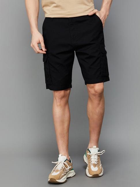 bossini black regular fit cotton cargo shorts