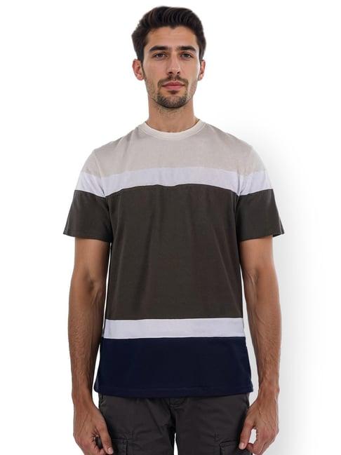 celio* olive straight fit colour block t-shirt