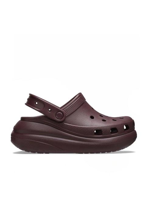 crocs men's crush cherry back strap clogs