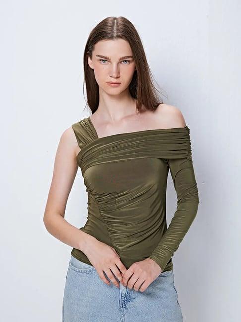 cover story olive regular fit top