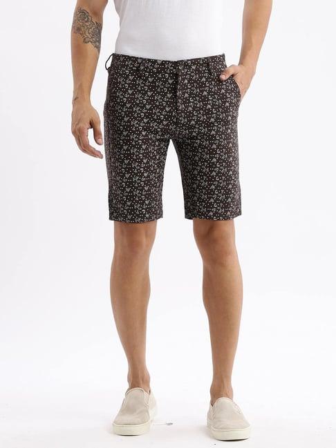 showoff brown cotton slim fit printed shorts