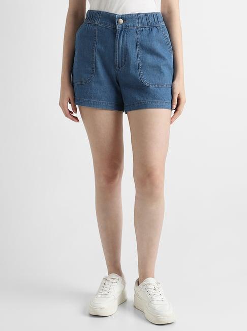 lee blue denim shorts