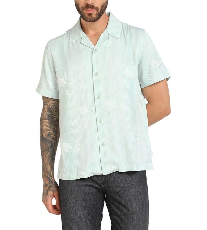 guess men's green polyester blend printed regular fit cuban collar short sleeve shirt