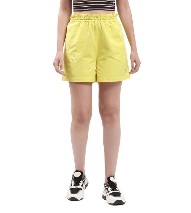 elle yellow flare fit shorts