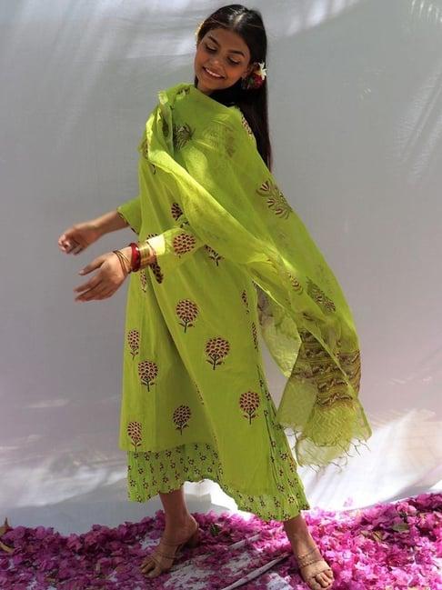 chidiyaa bud green block printed cotton kurta with skirt