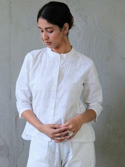 chidiyaa ivory block printed buttoned cotton top safed