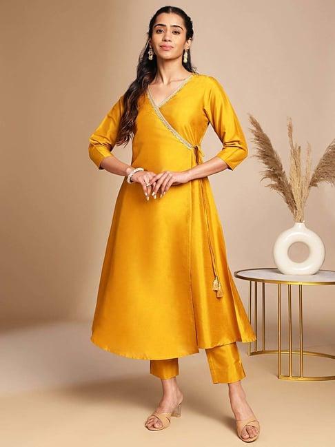 janasya yellow plain kurta & pant set