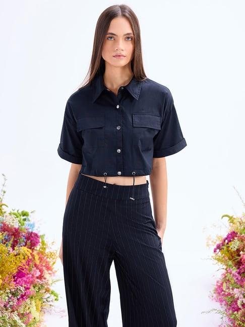 cover story black regular fit crop shirt