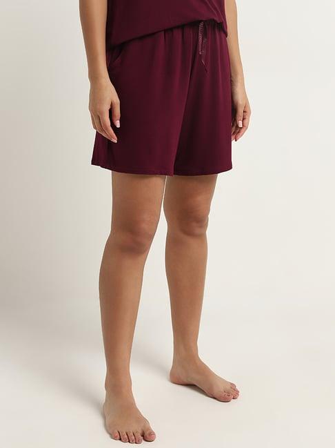 wunderlove by westside burgundy solid high-rise shorts