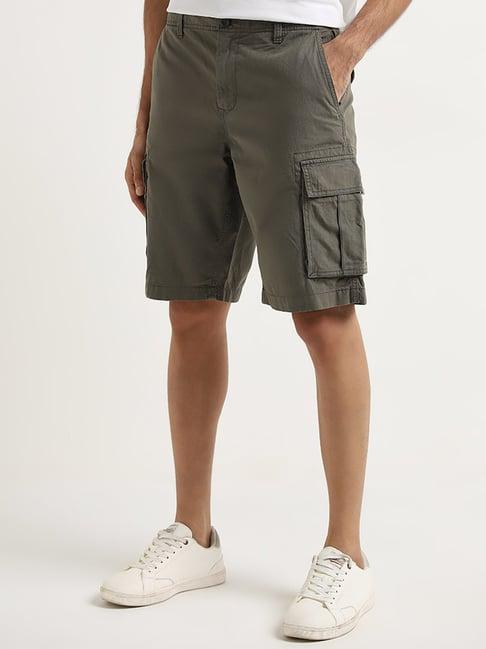 wes casuals by westside olive relaxed-fit mid-rise cotton shorts