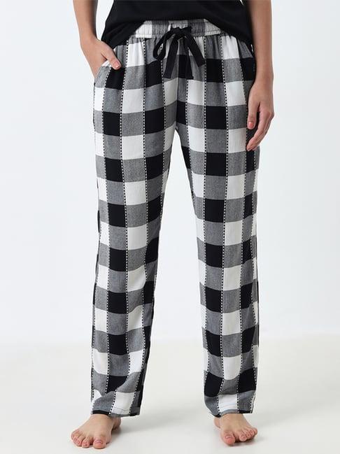 wunderlove by westside black checkered mid-rise pyjamas