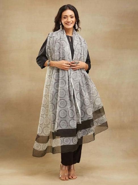 fabindia white & black printed dupatta