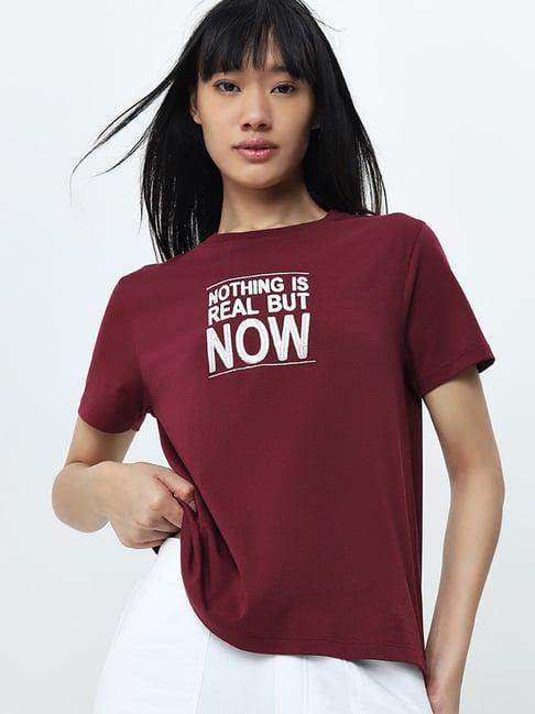 studiofit by westside maroon text embroidered cotton t-shirt