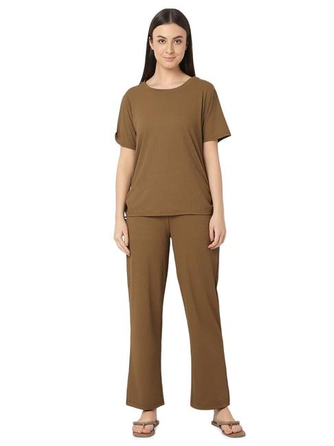 smarty pants brown top with lounge pants