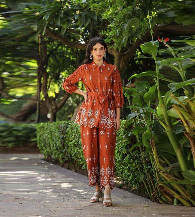 scakhi rust cambric shiffli warli top with pant co-ord set