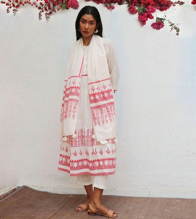 chidiyaa bougainvillea rayma blockprinted cotton stole