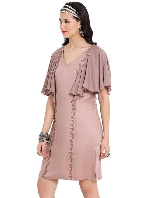 lela peach viscose dress with cape sleeves and thread embroidery