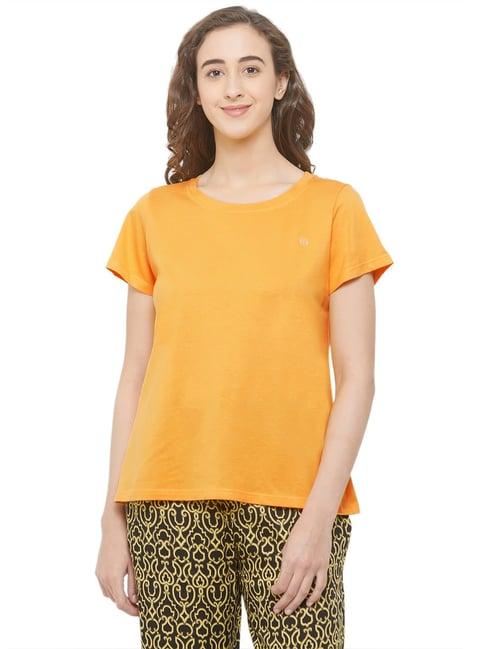 soie yellow round neck t-shirt