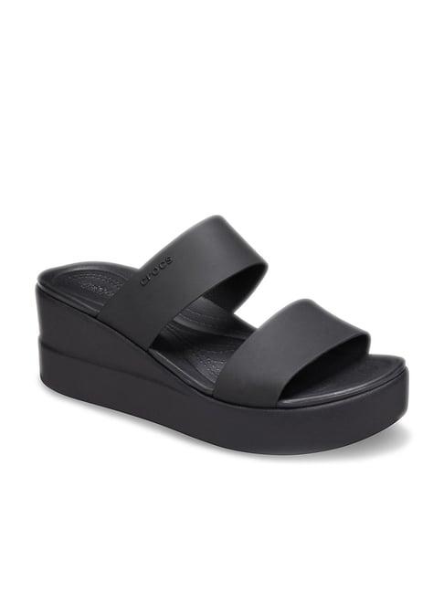 crocs brooklyn black casual wedges