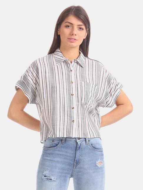 aeropostale black & off-white striped shirt